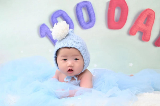 金湖怀孕初期胸突然不涨了